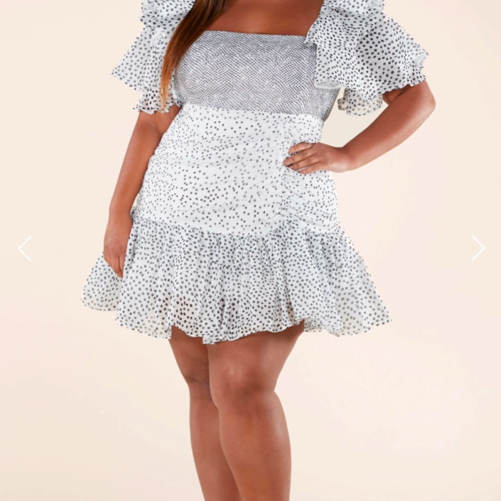 Elegant Black and White Midi Dress